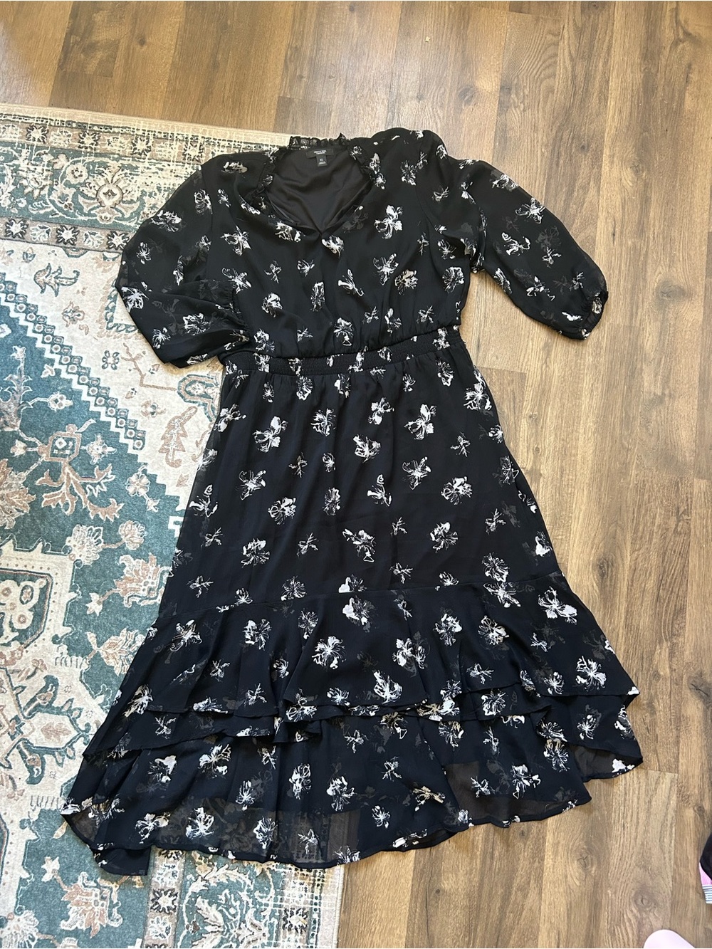 Simply Vera Black & White High Neck Dress
